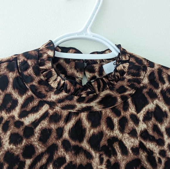 Leopard Print Blouse - Picture 4 of 5